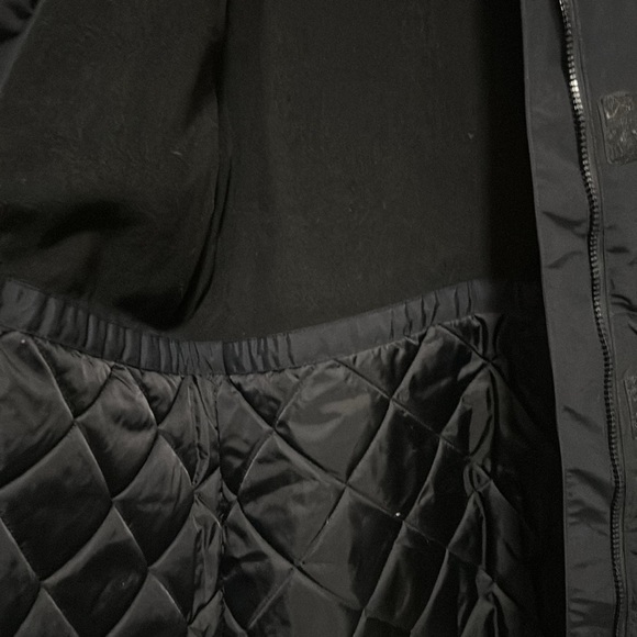 Lands’ End Women’s Winter Squall Jacket. Black. Size Large. (Relaxed Fit) - Picture 6 of 10